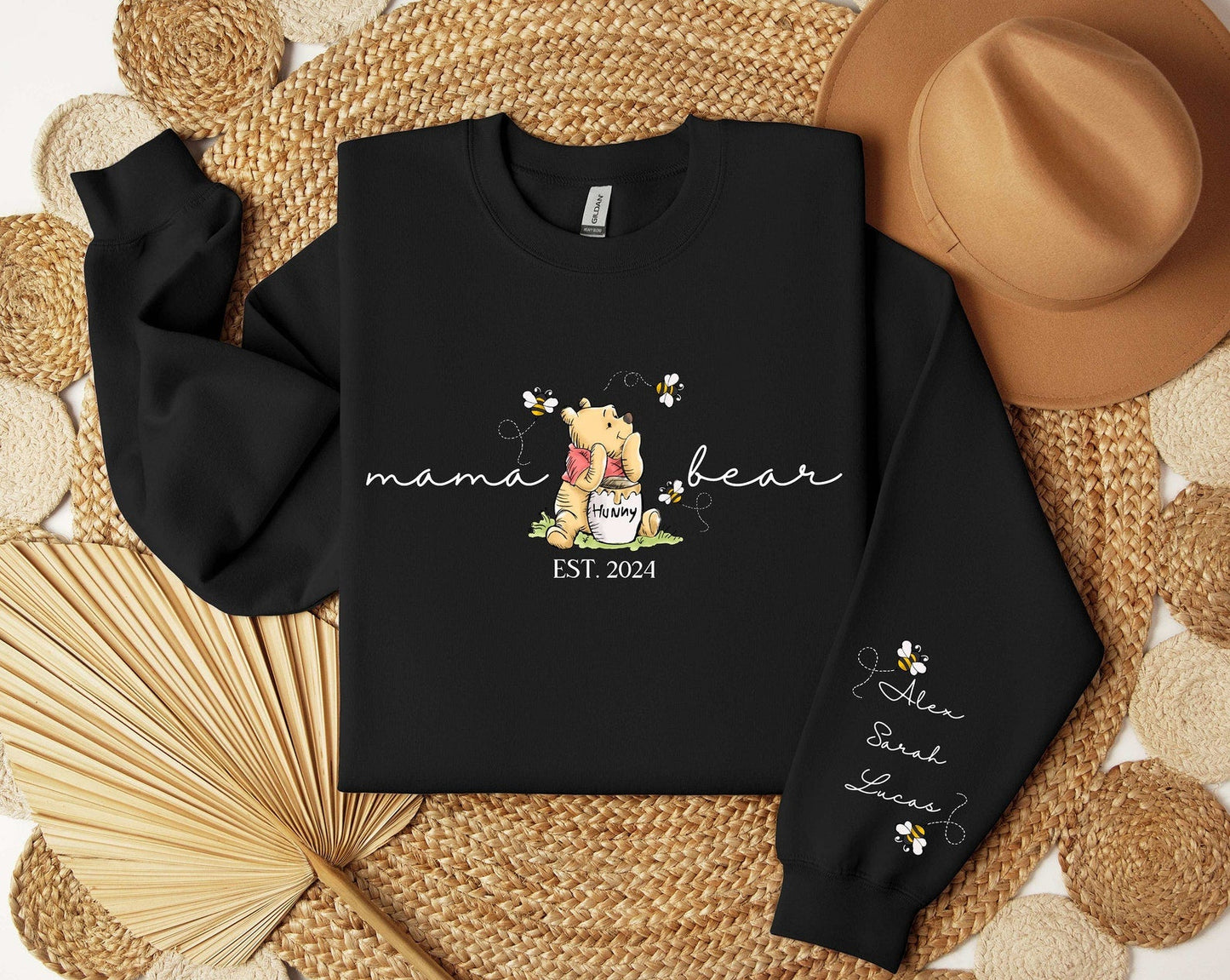 Aangepaste Mama Bear Sweatshirt, Mama Est met kindernaam op mouw Sweatshirt, gepersonaliseerde moeder Sweatshirt, aangepast Moederdagcadeau, nieuw moeder T-shirt