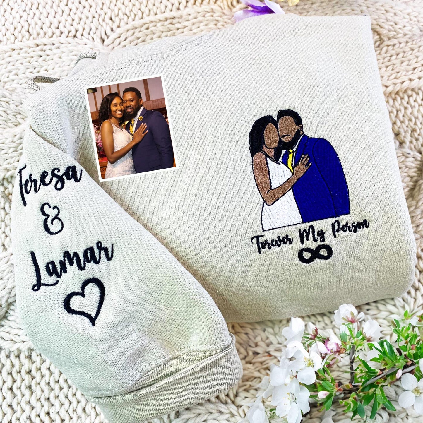 Aangepaste hoodie met geborduurd koppel, aangepaste portret van foto sweatshirt, sweatshirt met koppel, jubileumcadeau, gepersonaliseerd cadeau voor koppel