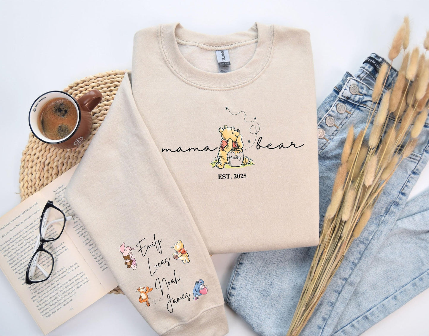 Aangepaste Mama Bear Sweatshirt, Mama Est met kindernaam op mouw Sweatshirt, gepersonaliseerde mama sweatshirt, aangepast Moederdag cadeau