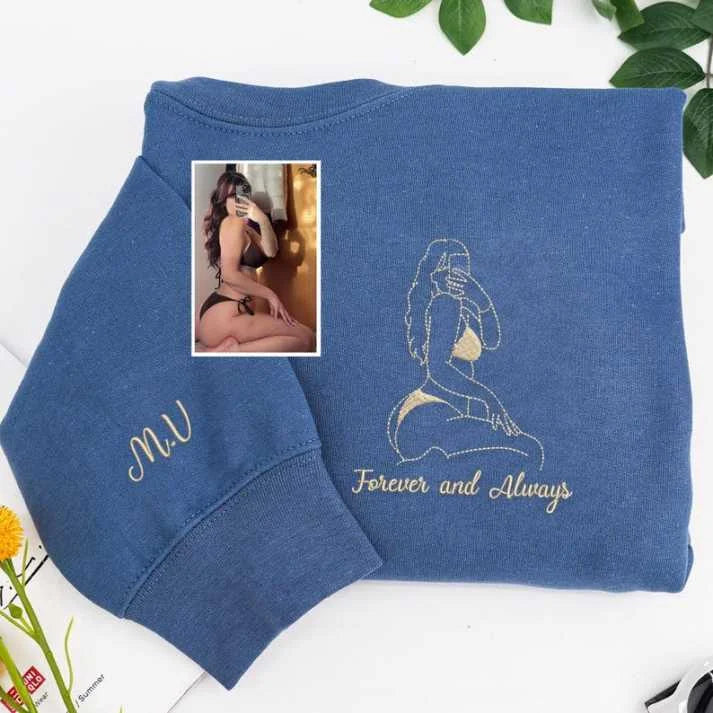 Handgemaakte hoodie met liefdesbrief - Gepersonaliseerd borduurwerk voor een uniek romantisch cadeau