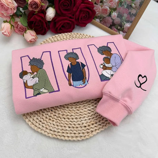 Geborduurde mama trui met geboortebloem gepersonaliseerde Moederdagverrassing