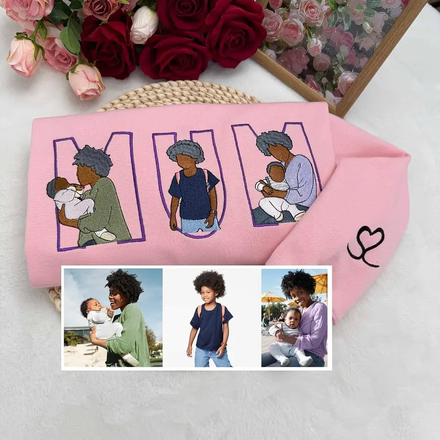 Geborduurde mama trui met geboortebloem gepersonaliseerde Moederdagverrassing