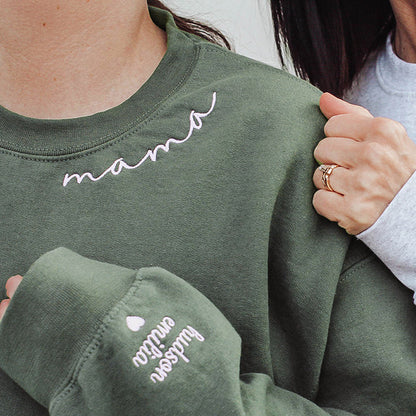 Aangepaste Mama-Sweatshirt Met Kindernaam Op De Mouw, Gepersonaliseerde Mama-Sweatshirt, Cadeau-Mama-Sweatshirt