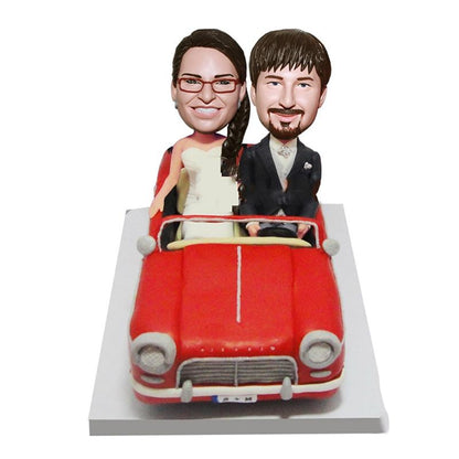 Gepersonaliseerde rijden in de auto Bobblehead bruiloft topper.