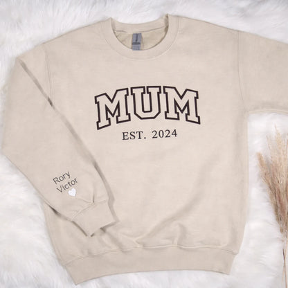 Familieportret trui met familienaam en jaartal gepersonaliseerde jubileumtrui