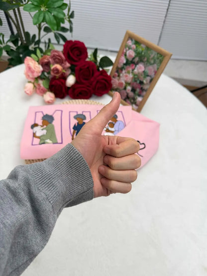 Geborduurde mama trui met geboortebloem gepersonaliseerde Moederdagverrassing