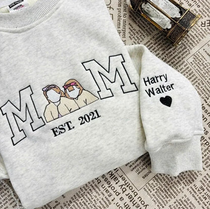 Familieportret hoodie met kindernamen en geboortedatum gepersonaliseerde sweater voor moeders