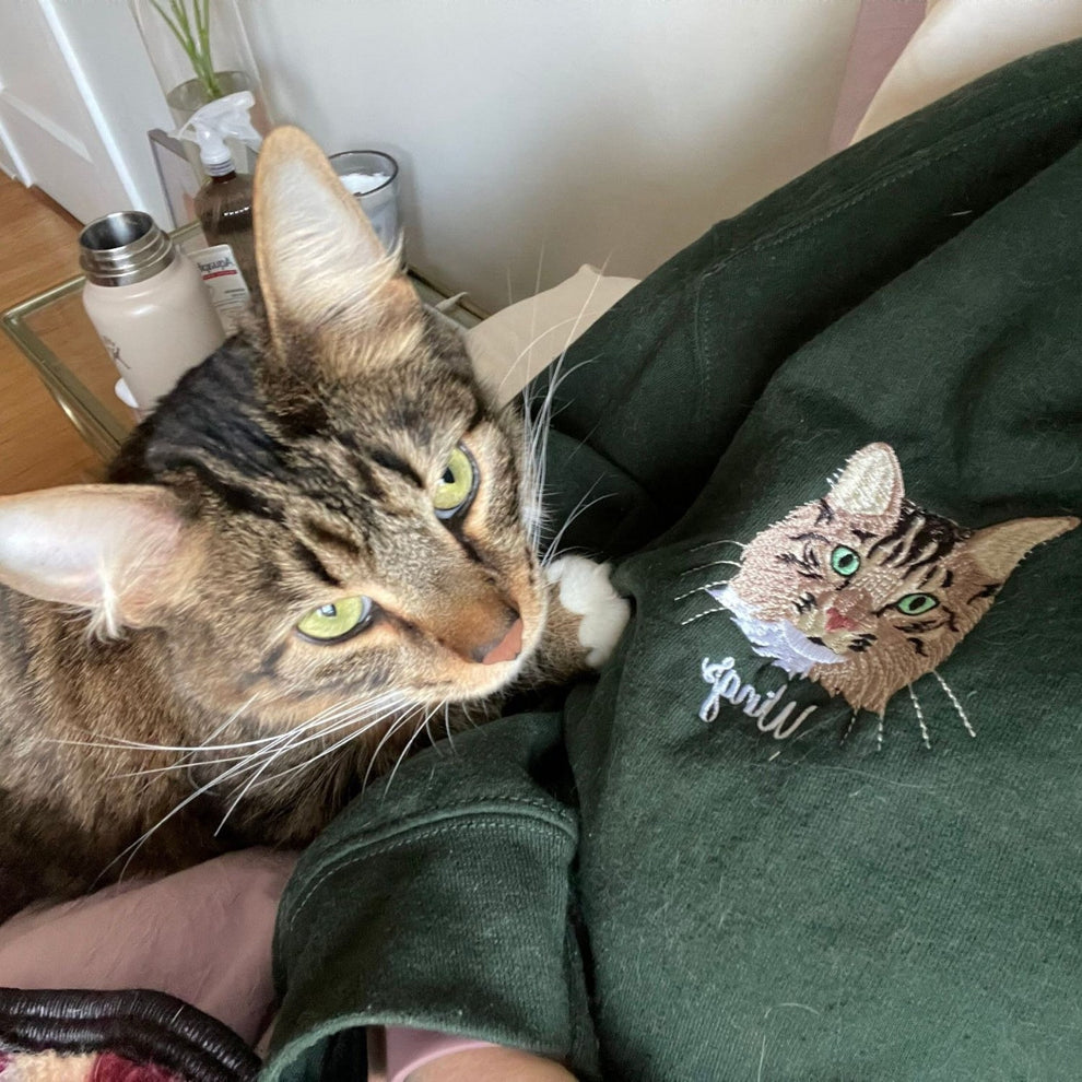 Op Maat Geborduurde Dierenkleding - Unieke Sweatshirts & Hoodies met Huisdierportretten voor Dierenvrienden