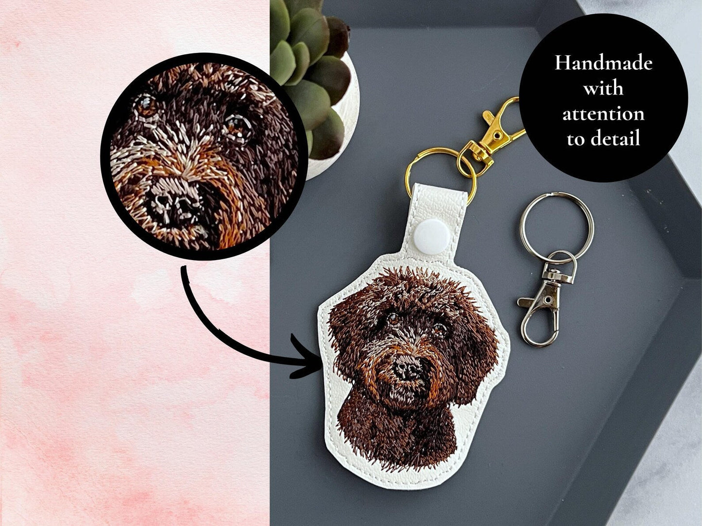 Geborduurde Goldendoodle En Labradoodle Sleutelhanger - Realistische Doodle Hond Sleutelhanger, Meerdere Kleuren, Perfect Cadeau Voor Hondenliefhebbers