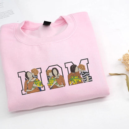 Gepersonaliseerde hoodie met fotoborduurwerk voor mama – Het beste Moederdagcadeau ooit, met liefde gepersonaliseerd.