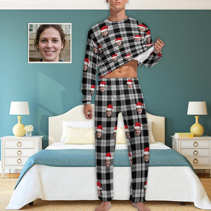 Gepersonaliseerde kerstpyjama met aangepast gezicht, zwarte en grijze strepen, herenpyjamaset met all-over print